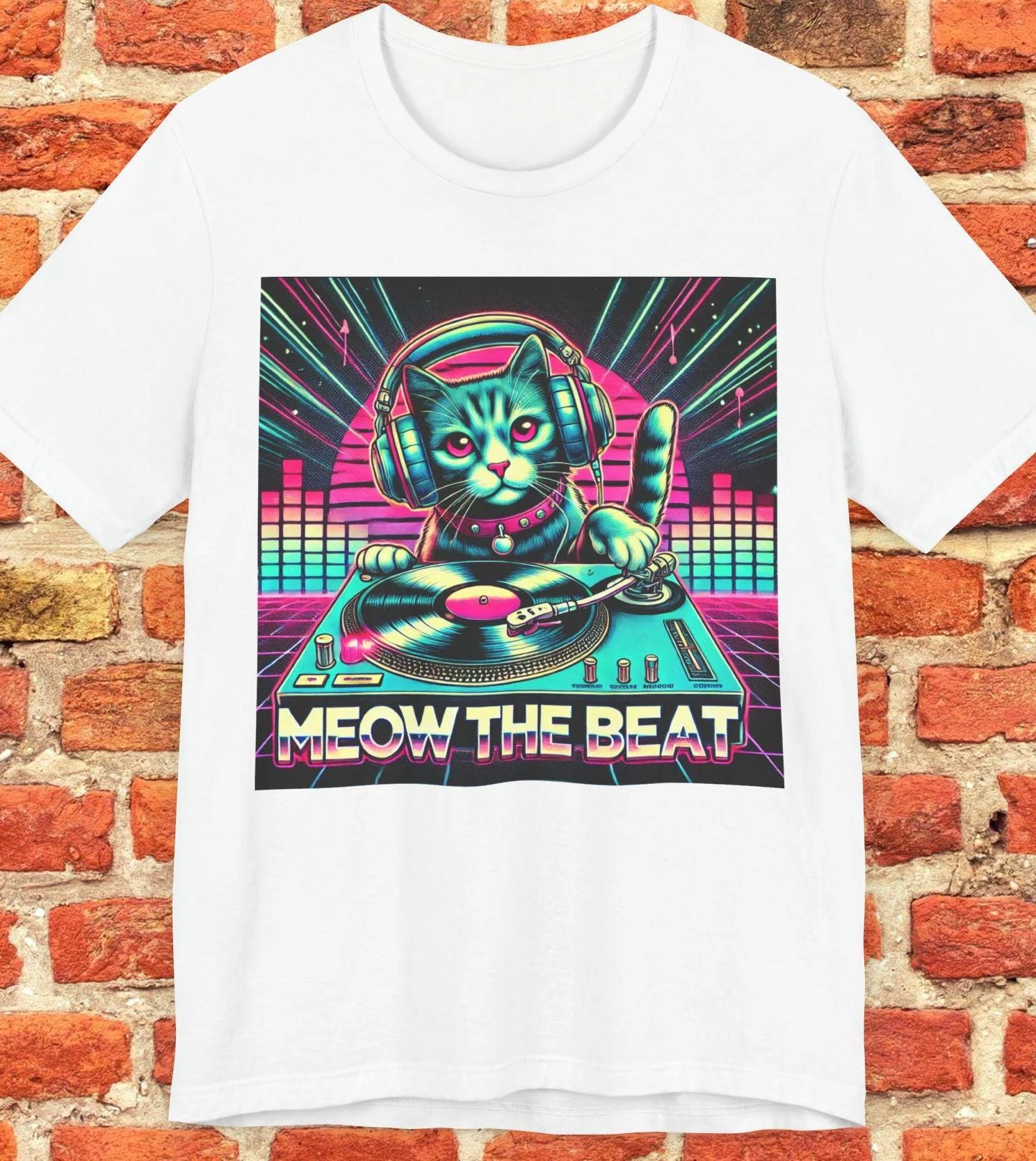 Cute Cat DJ T-Shirt